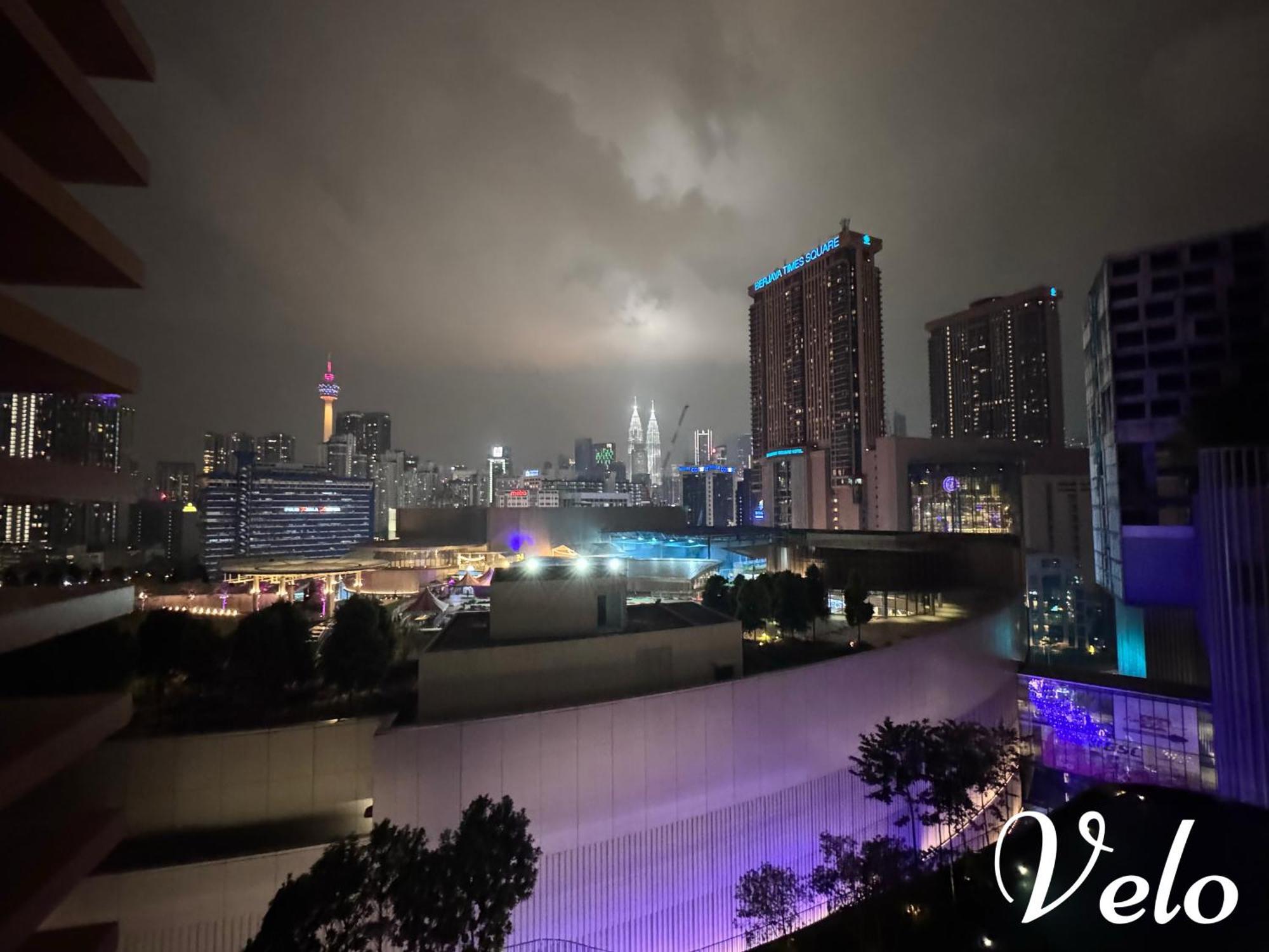 Infinity Pool Suite Bukit Bintang Lalaport Bbcc Kuala Lumpur Zewnętrze zdjęcie